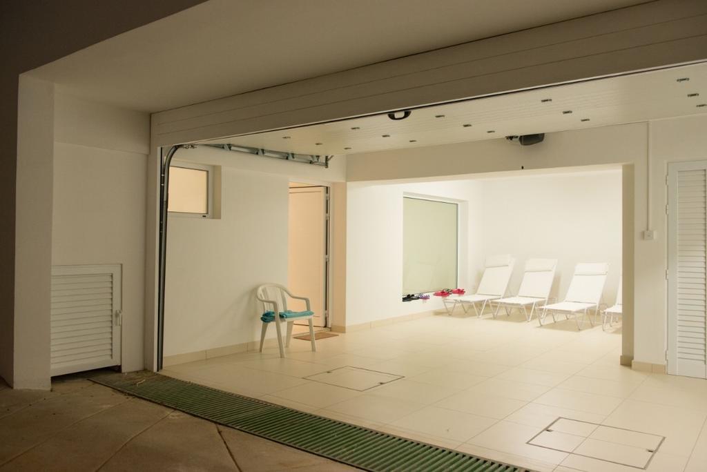 Villa Scarlet Pernera Bagian luar foto